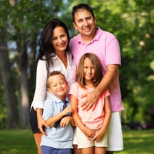 smiling family of 4