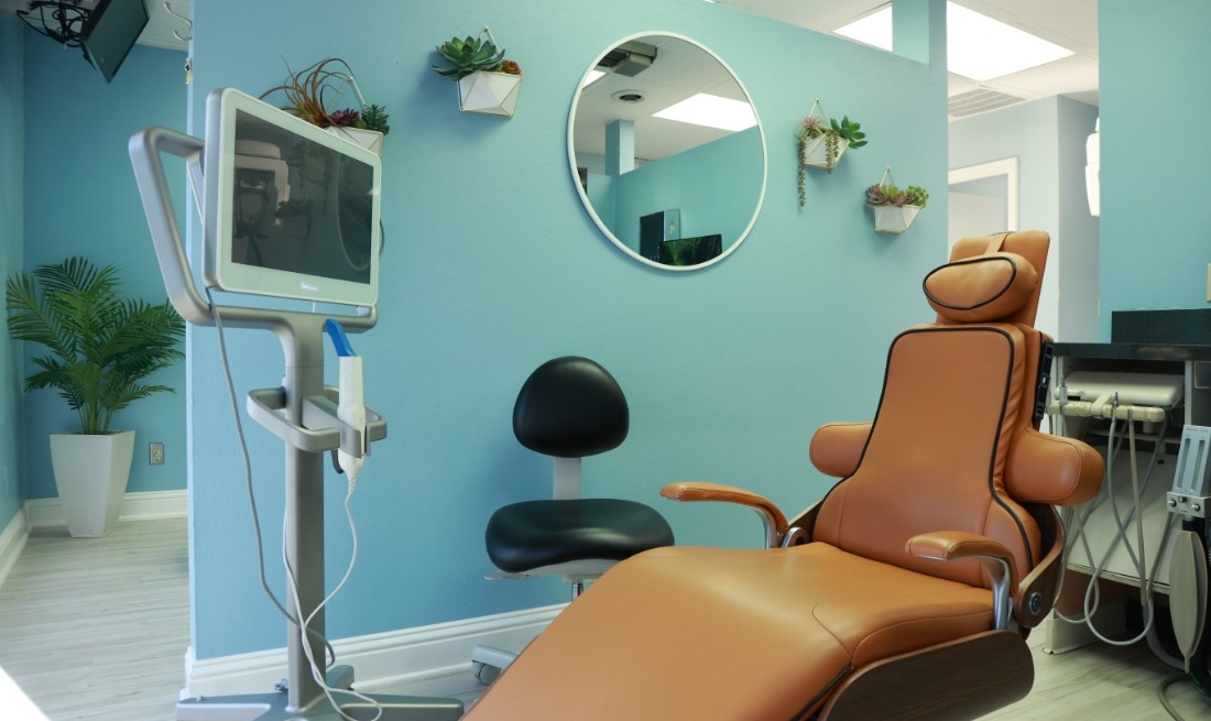 Dental treatment room