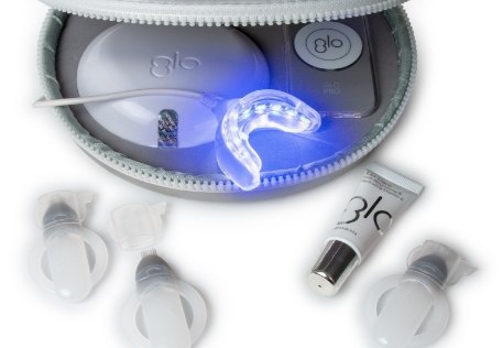 Glo teeth whitening kit